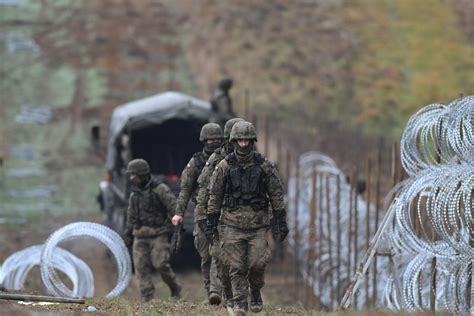 poland lays razor wire on border with russia s kaliningrad ap news