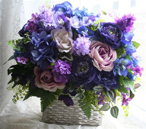 extravagant flower arrangements | Purple Flower Arrangement Inspiration
