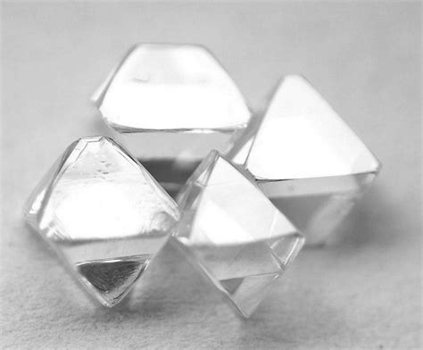 Start Collecting Diamonds Start With 118 Carat Full White Natural
