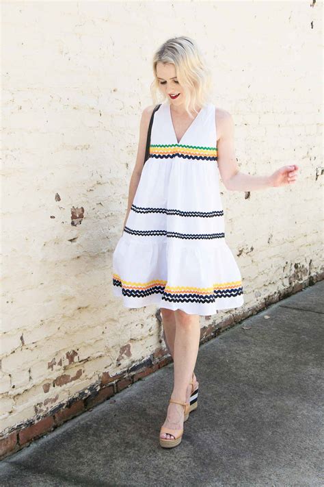 I've been to paradise, i've been to paradise. How To Style A White Sundress For Summer - Poor Little It Girl