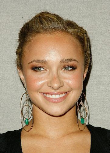 Hayden Panettiere At Comic Con 2007 By Heroesrevealed Via Flickr