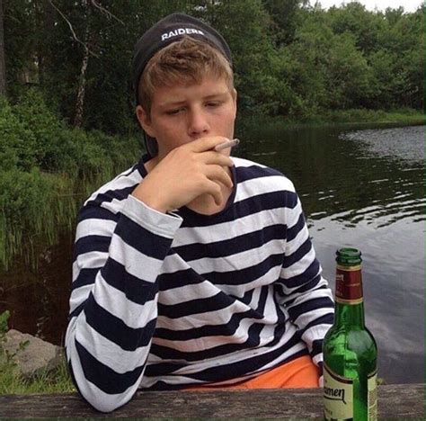 Pin By Alexandra On Cigarettes Yung Lean Yung Lean Sadboys Boys