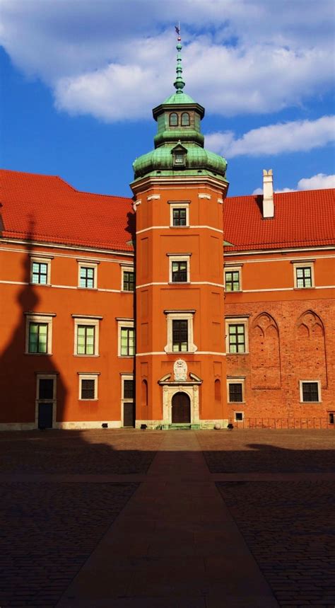 Latitud y longitud de varosvia. Foto: Zamek Królewski w Warszawie - Warszawa (Masovian ...