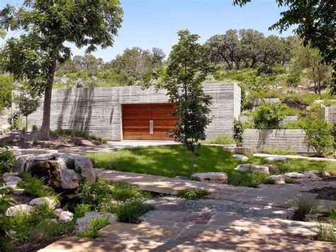Texas Hill Country Ranch Home Offers A Waters Edge Retreat Texas Hill