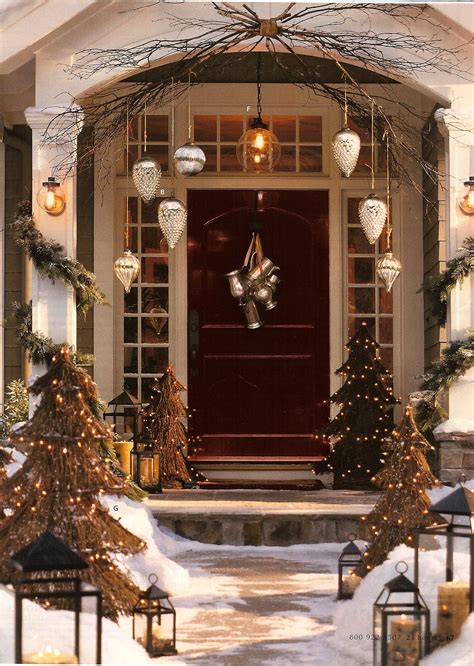 50 Best Christmas Door Decorations For 2021