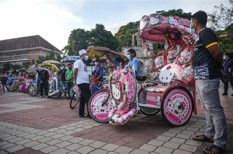 Selepas hilang ini fakta ebit lew, yang masih ramai tak tahu. USTAZ EBIT LEW BANTU 150 PENARIK BECA DI MELAKA