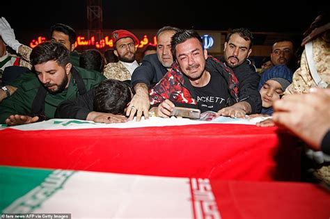 Qassem Soleimanis Body Is Flown To Tehran For Funeral Daily Mail Online
