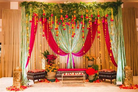 Mehndi Stage Mehendi Decor Ideas Desi Wedding Decor Mehndi Stage Decor