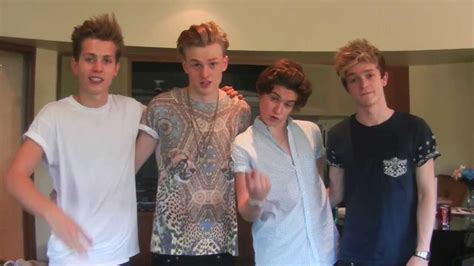 Exclusive The Vamps Have A Special Message For Their Us Fans Youtube