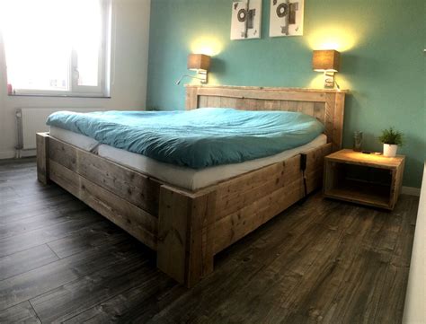 Leave me dreaming on the bed 2. Bed van steigerhout (2 persoons | Bed tweepersoons, Bed ...