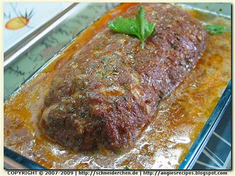 Cover the top of the mixture with an oiled piece of greaseproof paper. 2 Lb Meatloaf Recipe With Milk : Mom's Meatloaf | Plain Chicken® : Keeps the meatloaf both dense ...