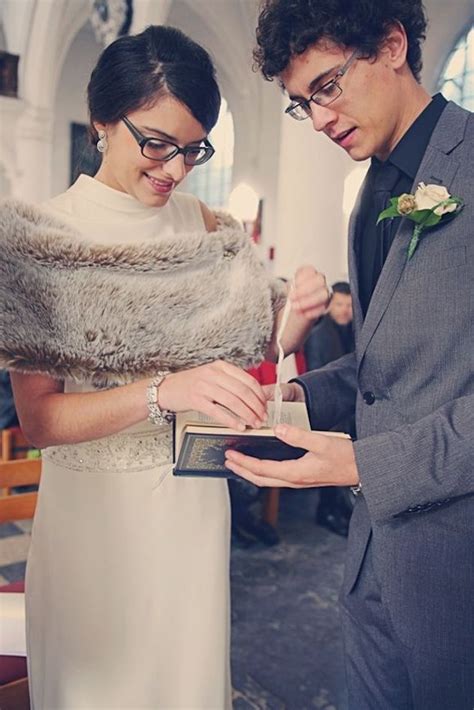 Brides With Glasses How To Rock Specs At Your Wedding