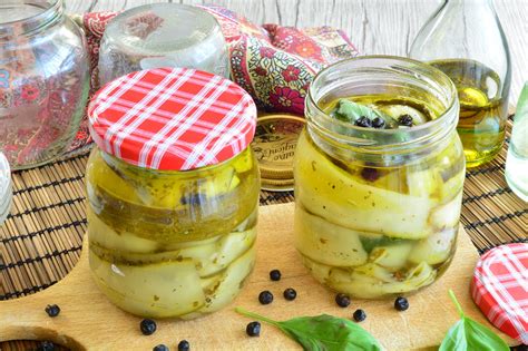 Per preparare il pesto di melanzane, prendete una melanzana piuttosto grande, dopo averla lavata tagliate la parte verde superiore, dividetela in due e. Zucchine agrodolce Bimby TM31 | TM5 | Ricetta | Ricette ...