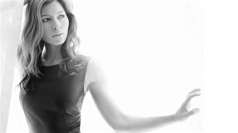 Download Wallpaper Actress Black And White Jessica Biel Section Girls In Resolution X