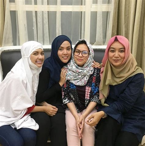 Chord lagu tiada dendam zara zya. VIDEO Pecah Perut Tengok Kenakalan 4 Sahabat Ni! Minta ...