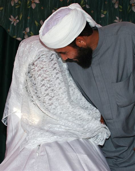 Uk Father Jailed For Marrying 14 Year Old Daughter Off To 30 Year Old Man