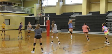 Sh Lady Lions Volleyball Getting Ready For Season Lexington Progress