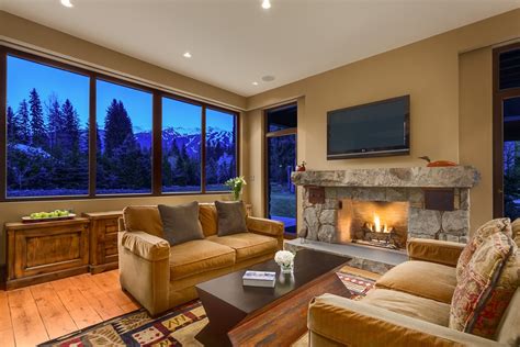 (every 10 seconds) 25 mar, 2021 01:37:58pm ist. Hot Property: $22M resort home in Whistler | CTV News