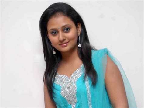 Kannada Actress Amulya Photos Hd Wallpapers Download Free High