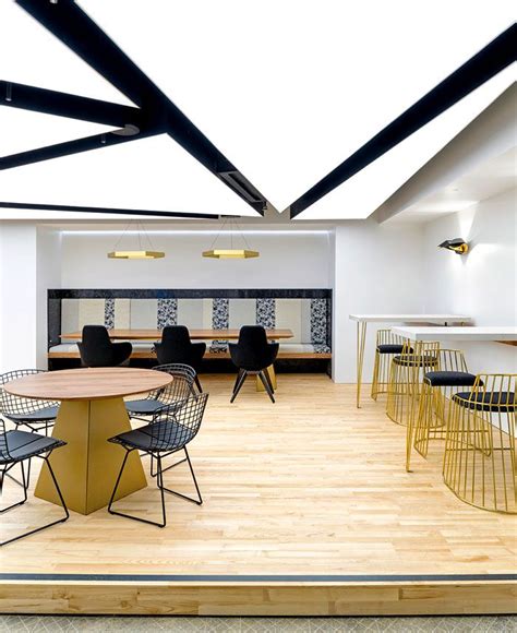 Modern Office Design Concept by Studio O+A | Office ...