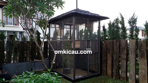 Meski demikian, sebenarnya tidak semua burung peliharaan harus diam seharian di dalam kandang. Kandang ternak burung kreasi FIA: Desain trendy dan mewah, konstruksi kokoh dan aman | OM KICAU