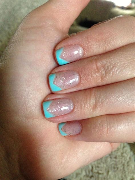 Diy Nails Tiffany Blue N Silver Sparkle Gellish Diy Nails Tiffanyblue Diy Nails Manicure