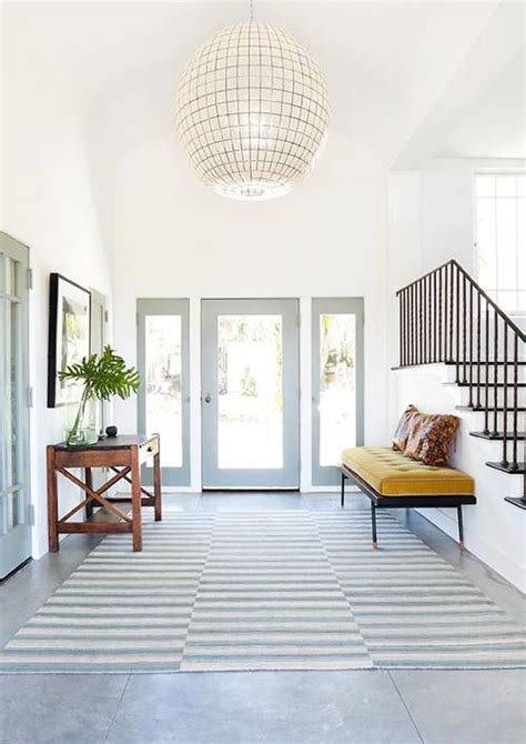 15 Beautiful Modern Foyer Designs That Will Welcome You Home