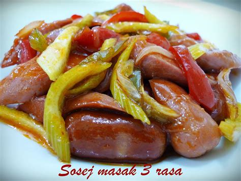 Resepi ayam masak merah ala kenduri yang sangat sedap dan anda harus mencubanya. Ibu Sham: Sosej masak 3 rasa