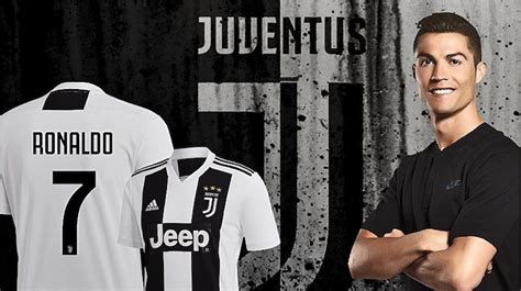 Comprar camiseta halcón de pollo creado/a por jimsimms. Cristiano Ronaldo en la Juventus | Fondos de Pantalla y ...
