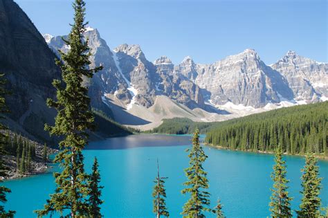 A Day At Moraine Lake And Must Do Hikes Brittanys Adventures