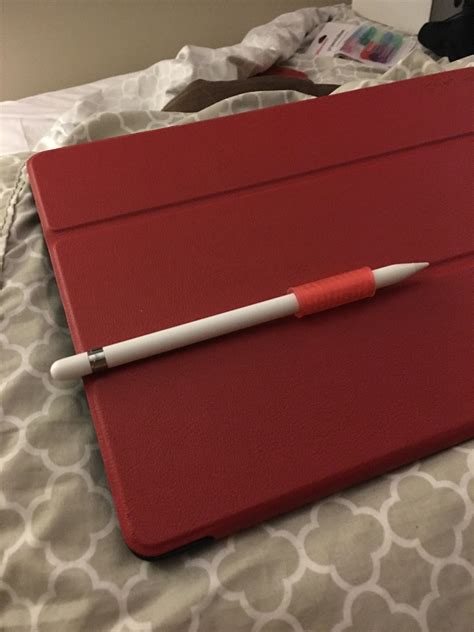 I didn't revolt it so now you have nice summary this is a pencil grip i designed. Apple Pencil Grip and Dock. | MacRumors Forums