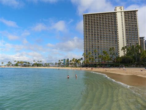 Waikiki Beach At The Hilton Hawaiian Village Hilton Hawaiian Village