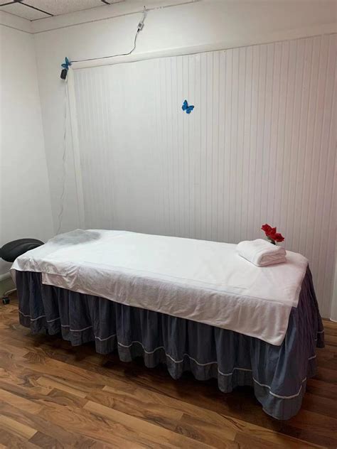 lavender massage spa 1400 w main st carbondale illinois massage phone number yelp