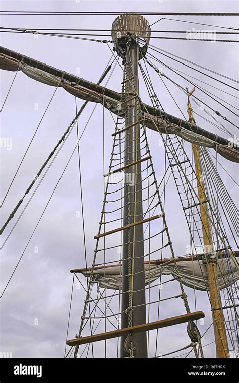 Rigging Of A Tall Ship Stock Photo Alamy