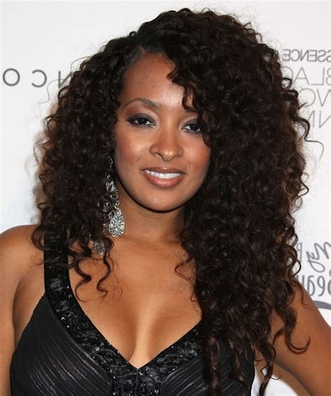 Black Women Medium Lenght Curly Hairstyles 2018-2019 ...
