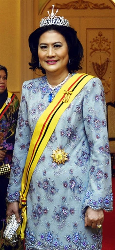 * kdymm tengku ampuan besar terengganu *. SeNanti@SeriMenanti: Tiara Dan Tuanku Ampuan Negeri Sembilan