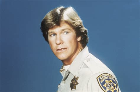 Why Did Larry Wilcox Leave Chips
