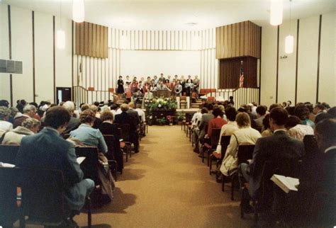 1986 A Wing Church Service Lincoln Berean