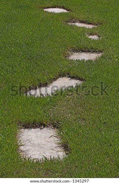 Stepping Stones Grass Yard Stock Photo Edit Now 1345297