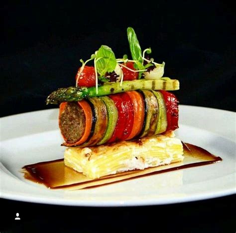 See more ideas about food presentation, food, food plating. Pin by Thilina Jeewan on Fine dining | Food plating, Food ...