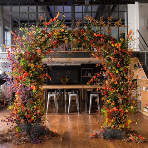 Autumnal Flower Arch | Flower school, Flower arch, Flower ...