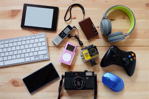 12585 Electronic Gadgets Stock Photos Free And Royalty Free Stock