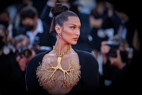 Most Beautiful Woman According To Science Is Supermodel Bella Hadid