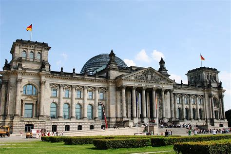 Der bundestag ist das einzige vom volk direkt gewählte staatsorgan des bundes. Bundestag Berlin Building · Free photo on Pixabay