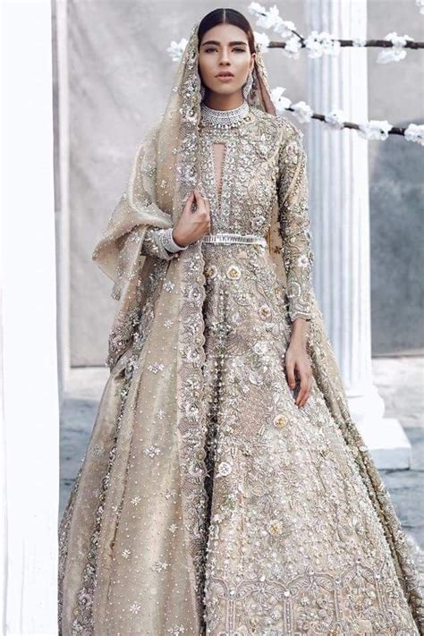 2993 best Bridal images on Pinterest | Indian wear, Indian dresses and