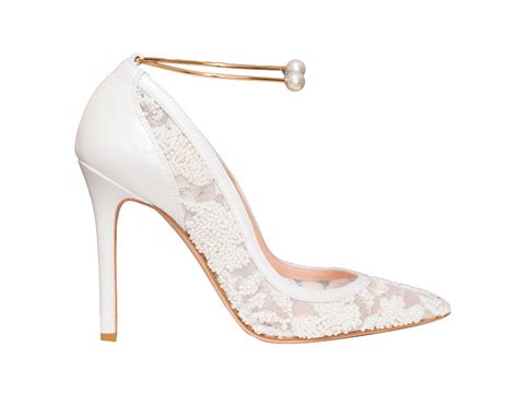 Non perderti la nostra seleione delle più belle scarpe da sposa per il 2020. Scarpe da sposa 2019: modelli, consigli e tendenze per il ...