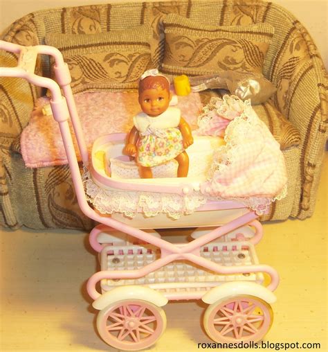 Roxanne's Dolls: Walking Barbie and Baby Krissy
