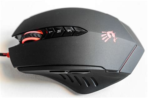 Game Tech Review The Bloody V8 Headshot Gaming Mouse Forces Of Geek