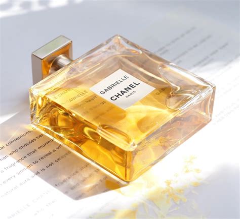 Chanel Gabrielle Fragrance Review | British Beauty Blogger