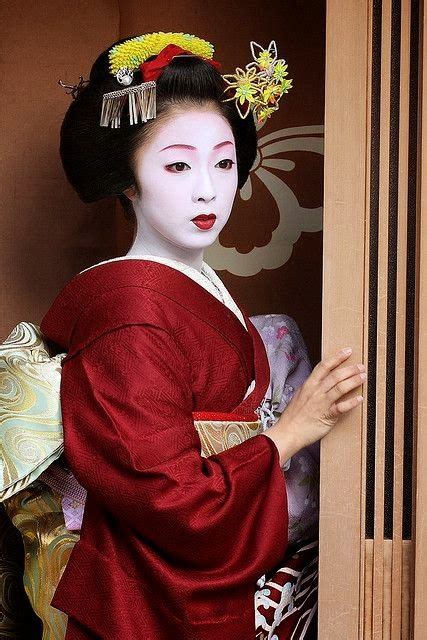 Fluindo Simplesmente As Belezas Do Jap O Geisha Japanese Geisha Japan Culture